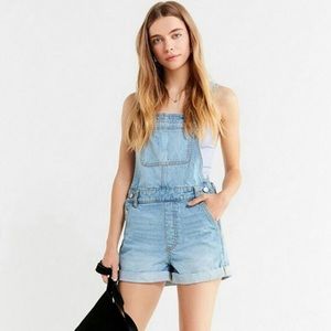 BDG Urban Outfitters short overalls | SZ 25